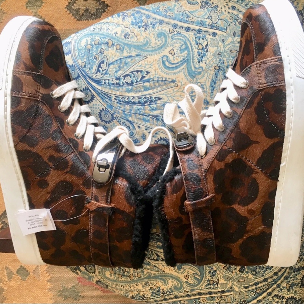 Coach Brown black Leopard Print,ltd edition hightop sneakers (calf,sheep fur)8 - Picture 7 of 12